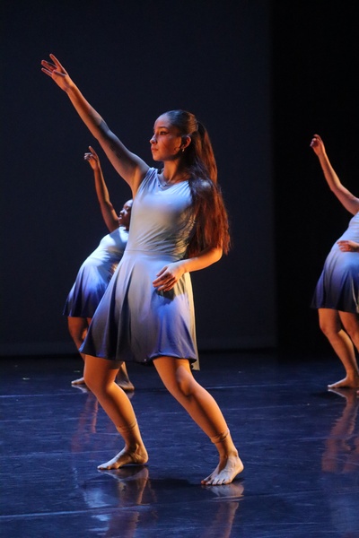  Lady Sol's Trainees Performing at the Dance Center at Columbia College 