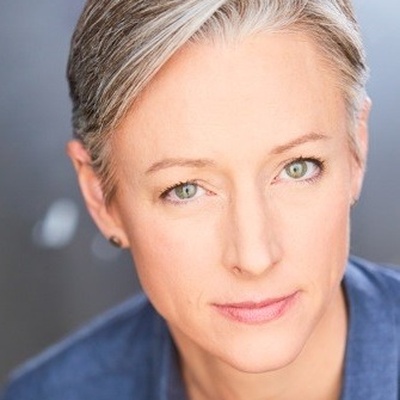 Kelli Simpkins headshot